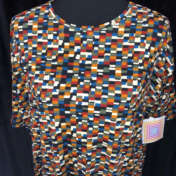 multicolored shirt - Picture 1 of 2